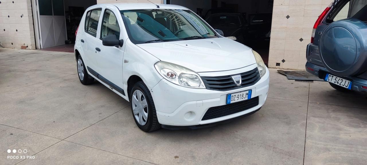 Dacia Sandero 1.4 8V GPL Ambiance