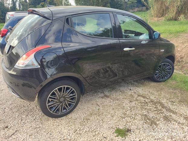 LANCIA Ypsilon 3ª serie - 2022