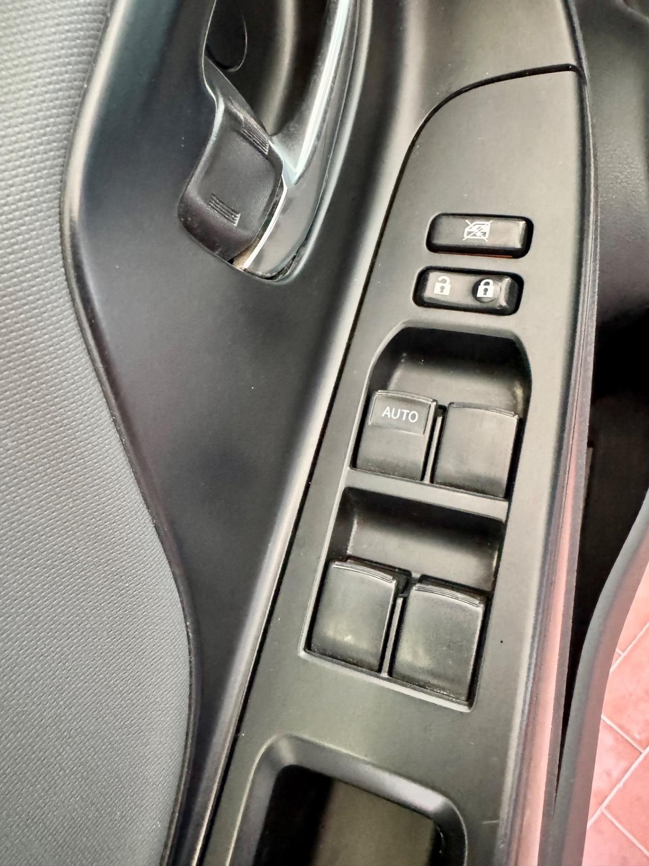 Toyota Yaris 1.3 5 porte Lounge