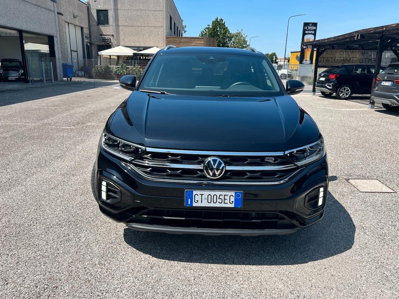 Volkswagen T-Roc 2.0 TDI SCR R-Line , Fari IQ.Light , Perfetta