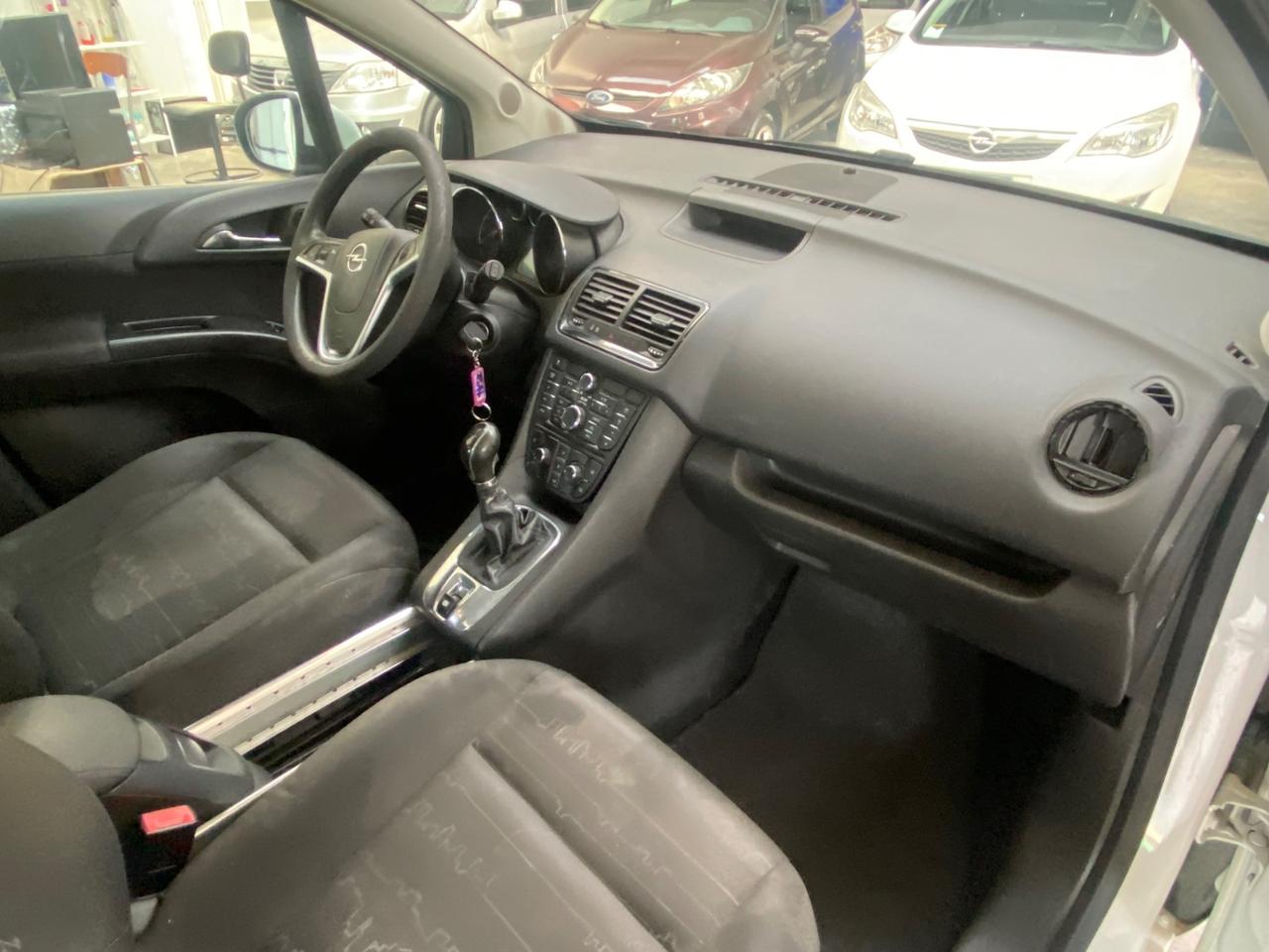 Opel Meriva 1.4 100CV Cosmo neopatentati
