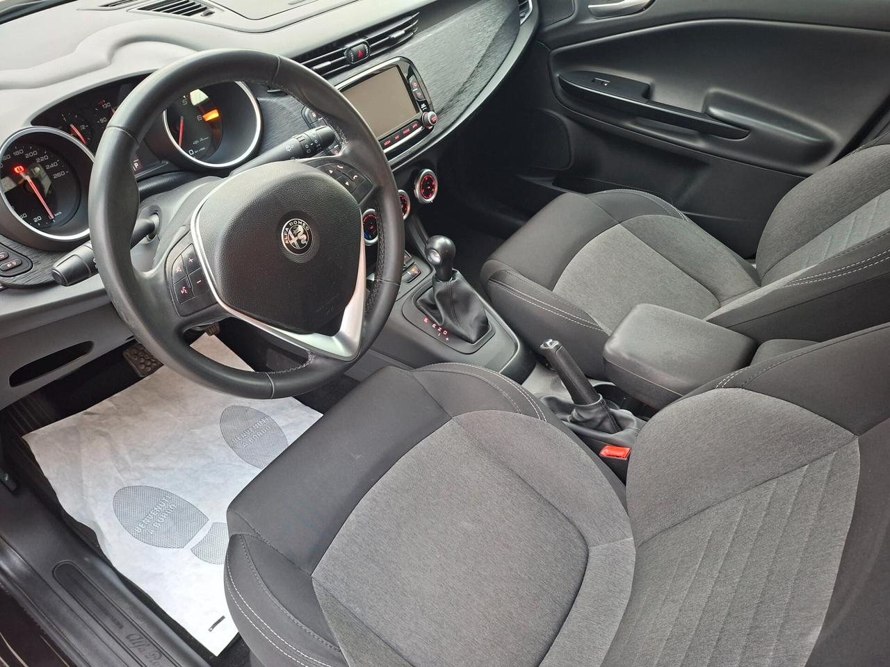 Alfa Romeo Giulietta 1.6 JTDm TCT Super *EURO 6B*