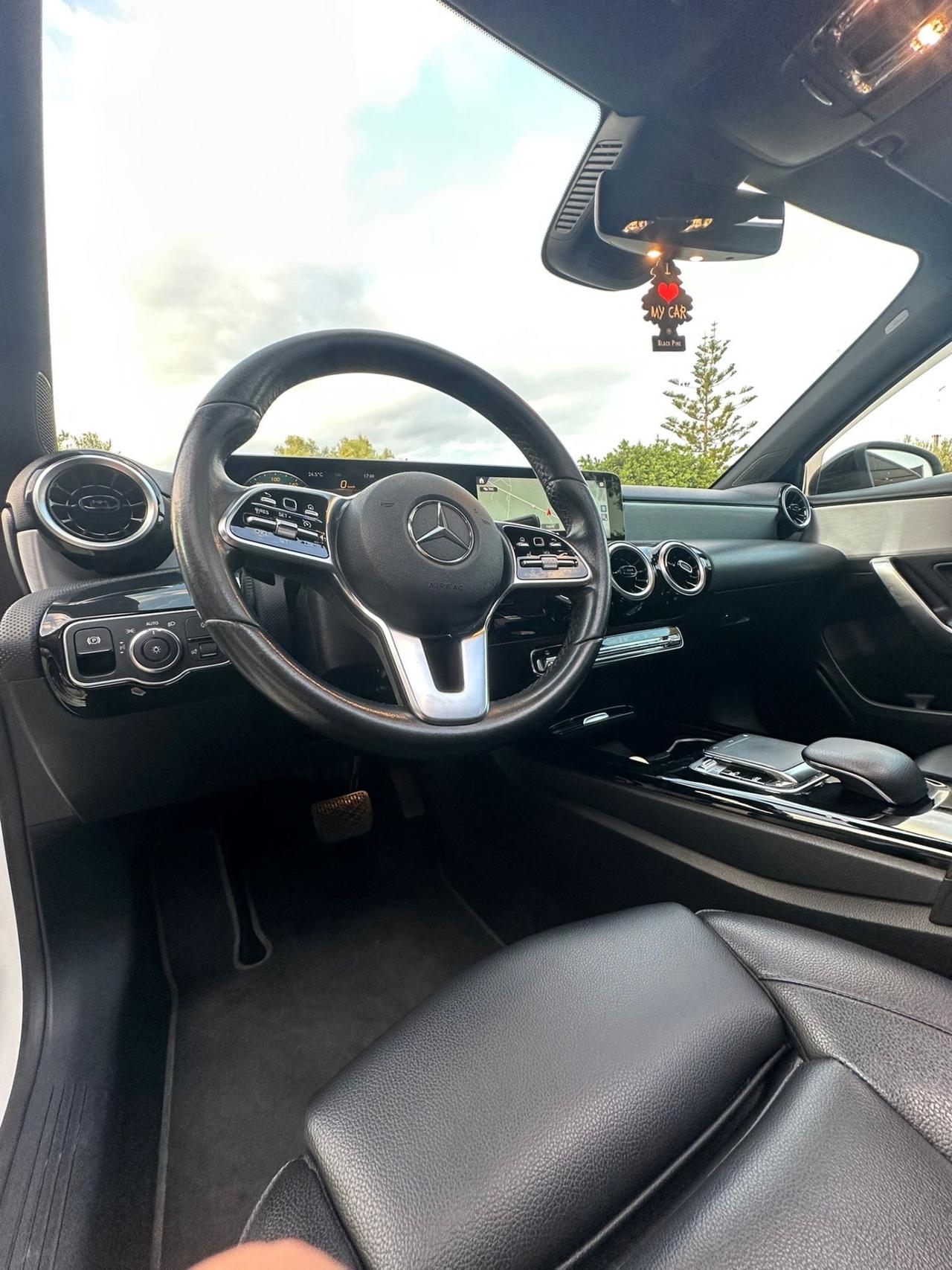 Mercedes-benz A 180 d Automatic Sport