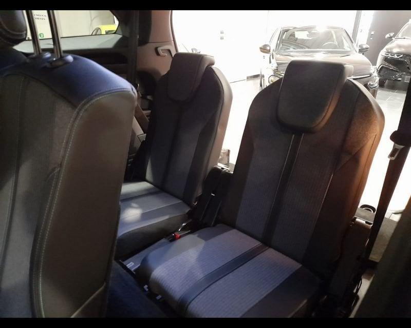Peugeot 5008 II 2021 1.5 bluehdi Allure Pack s&s 130cv eat8