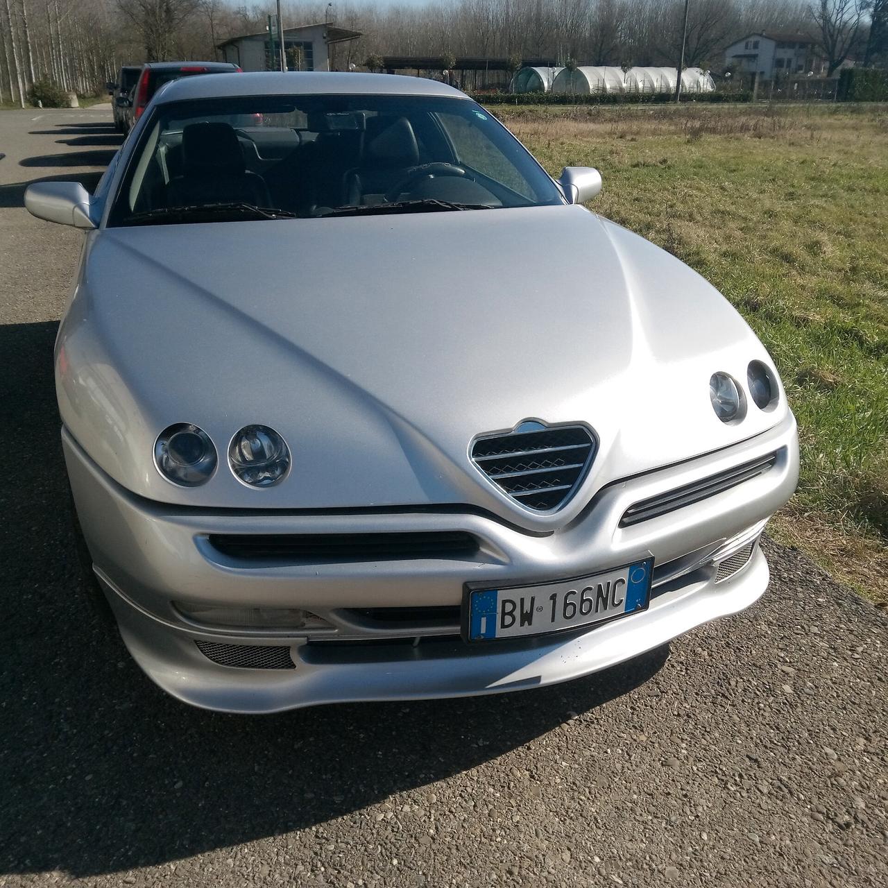 Alfa Romeo GTV 2.0i 16V Twin Spark CUP