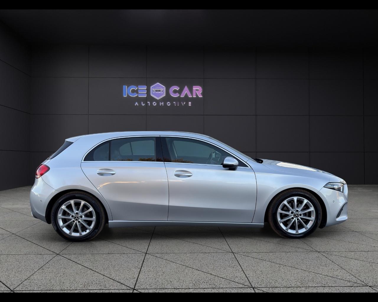 Mercedes-Benz Classe A (W177) - A 180 d Automatic Business
