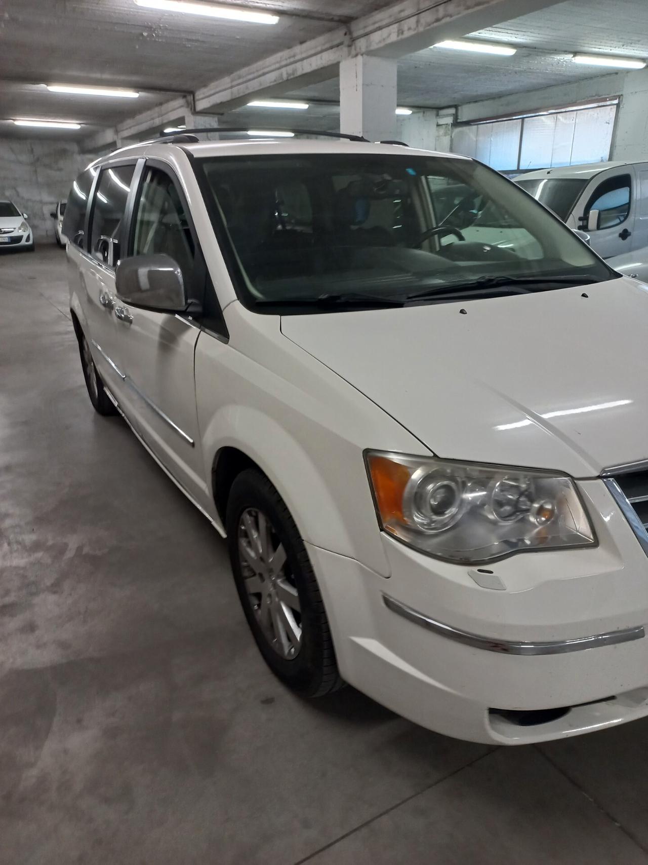 Chrysler Voyager Grand 2.8 CRD cat Limited Auto