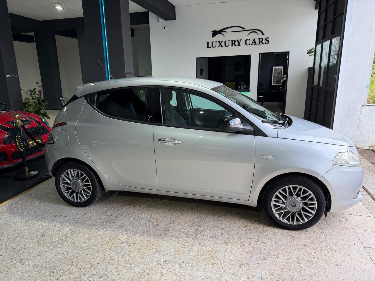 Lancia Ypsilon 1.2 69 CV 100 MILA KM
