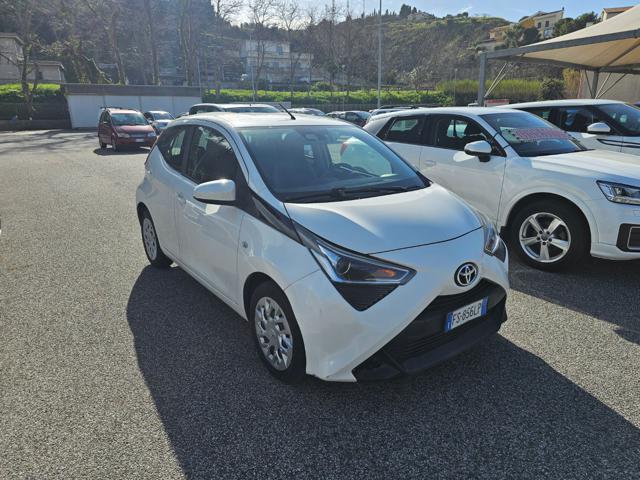 TOYOTA Aygo 1.0 VVT-i 72 CV 5 porte x-play