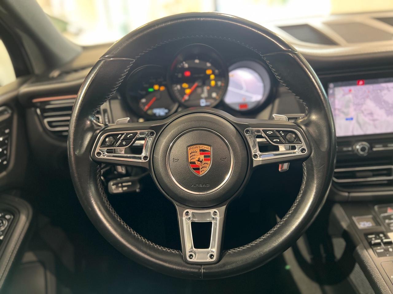 Porsche Macan 2.0 TETTO