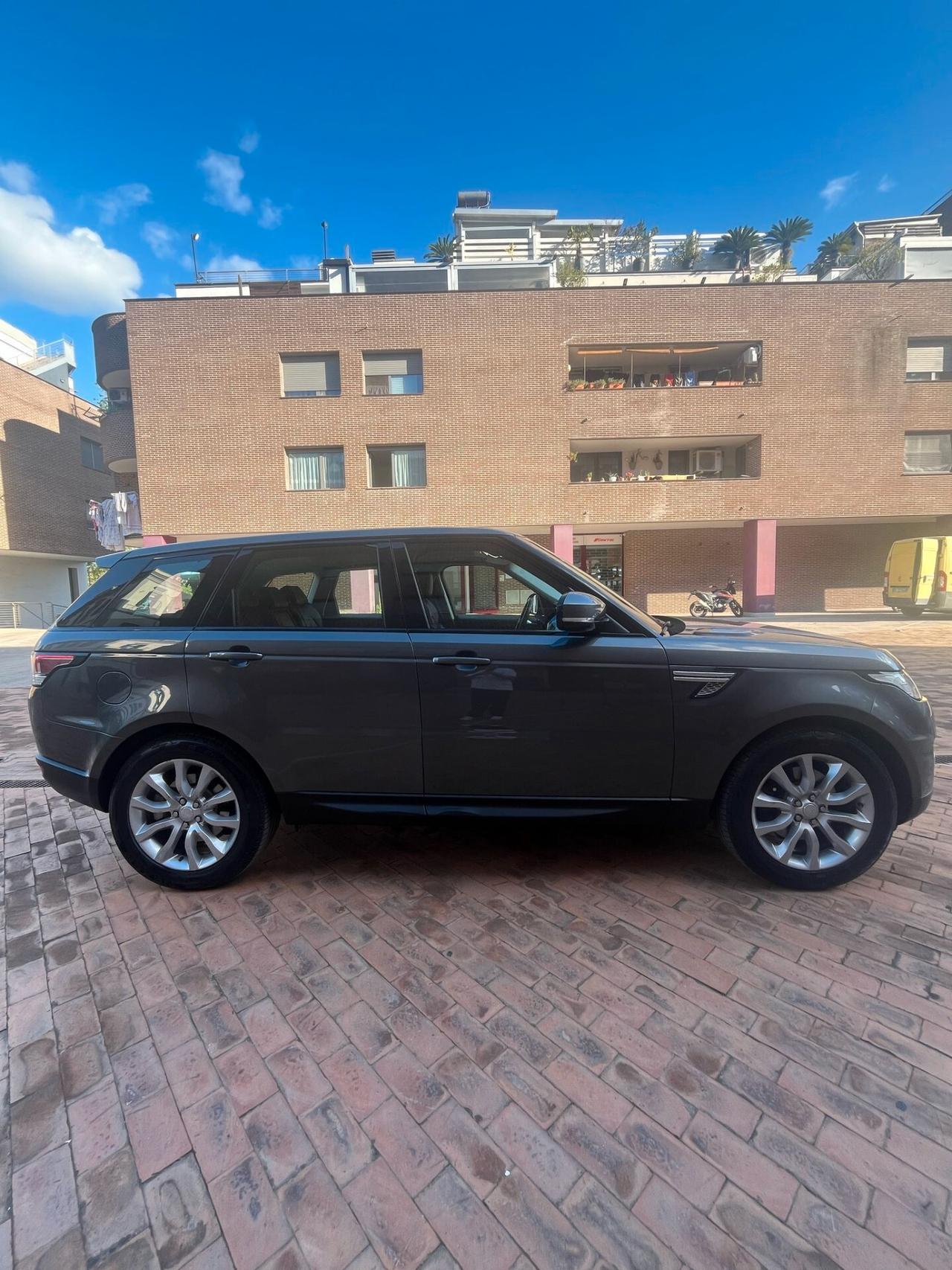 Land Rover Range Rover Sport Range Rover Sport 3.0 SDV6 HSE Dynamic