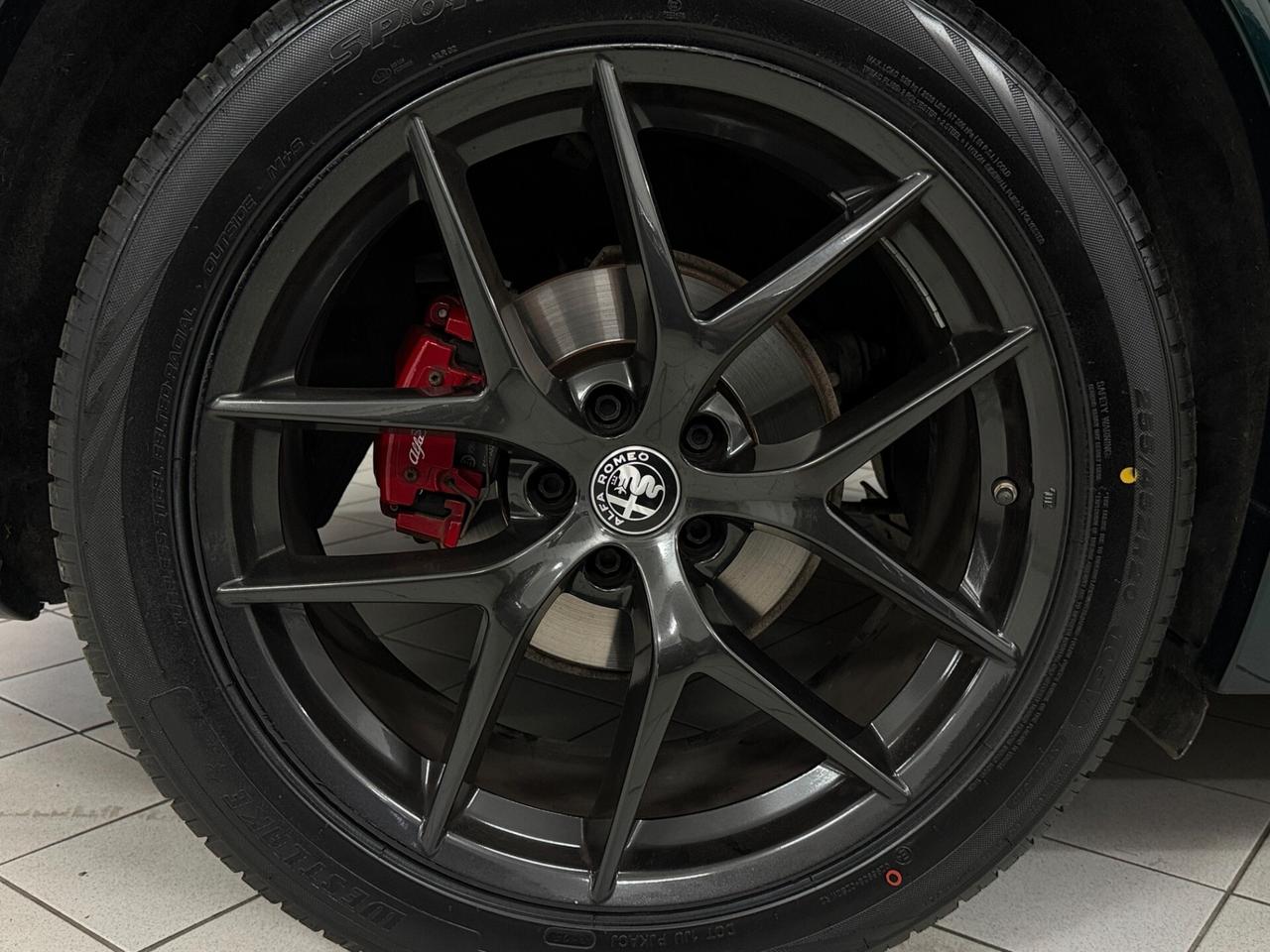 Alfa Romeo Stelvio 2.2 TD 210 CV VELOCE Q4 TAGLIANDI DISTRIBUZIONE ESEGUITA GOMME NUOVE UNICO PROPRIETARIO PERFETT