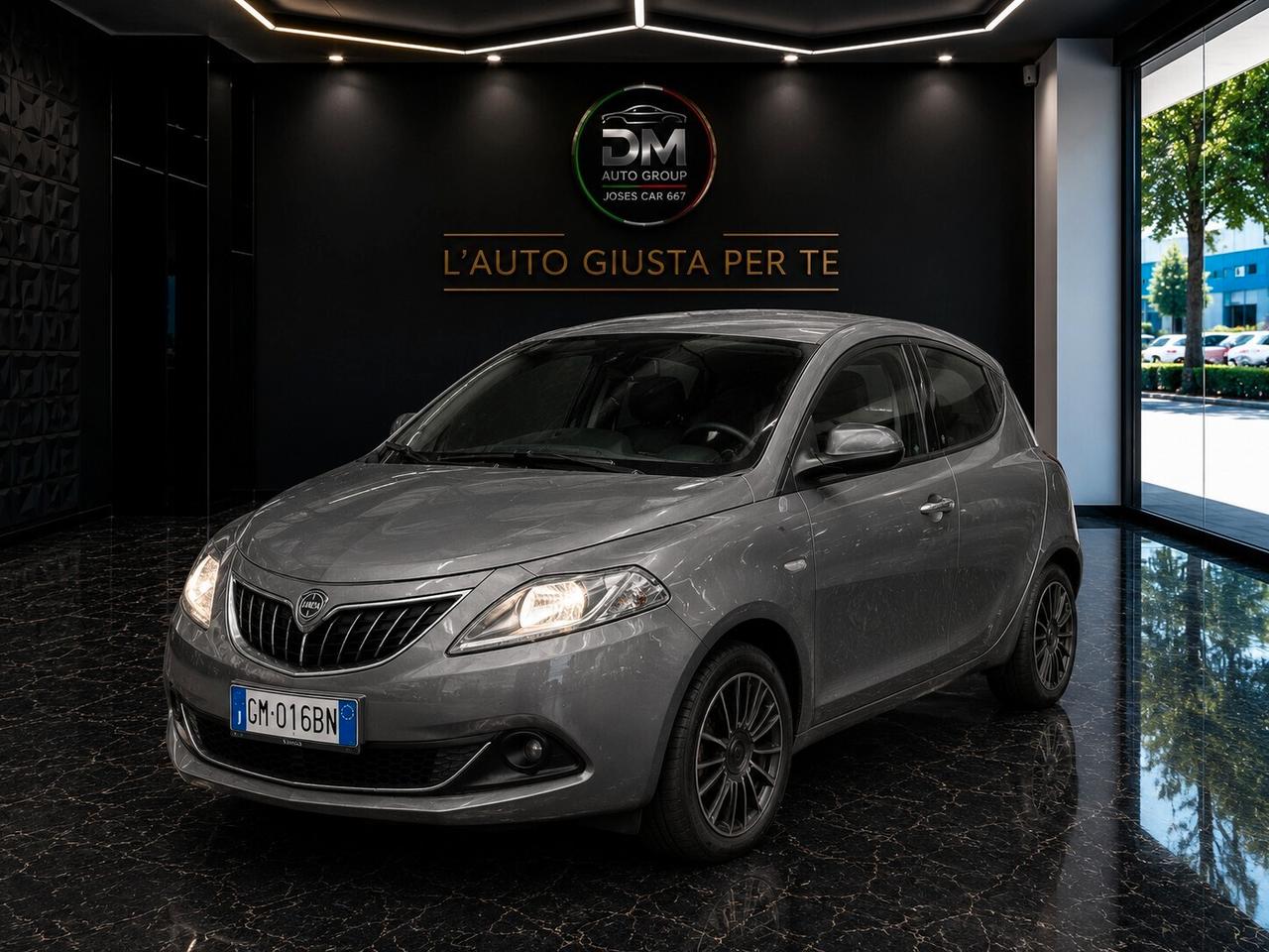 Lancia Ypsilon 1.0 FireFly 5 porte S&S Hybrid Silver Plus