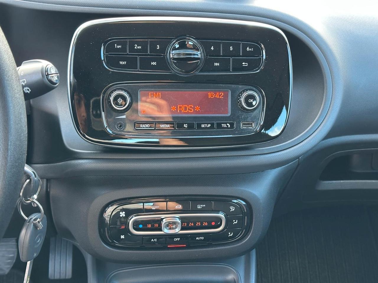 Smart ForFour 70 1.0 Prime