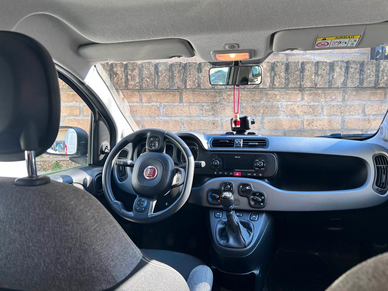 Fiat Panda 1.0 GSE S&S Hybrid Street Van 4 posti