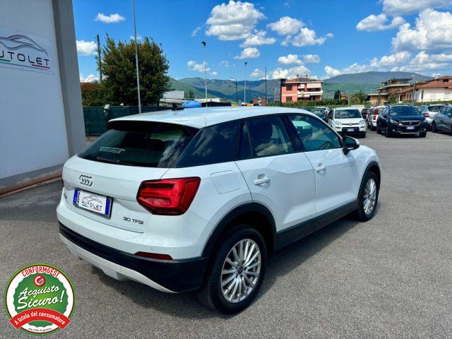 AUDI Q2 30 TDI Business Design