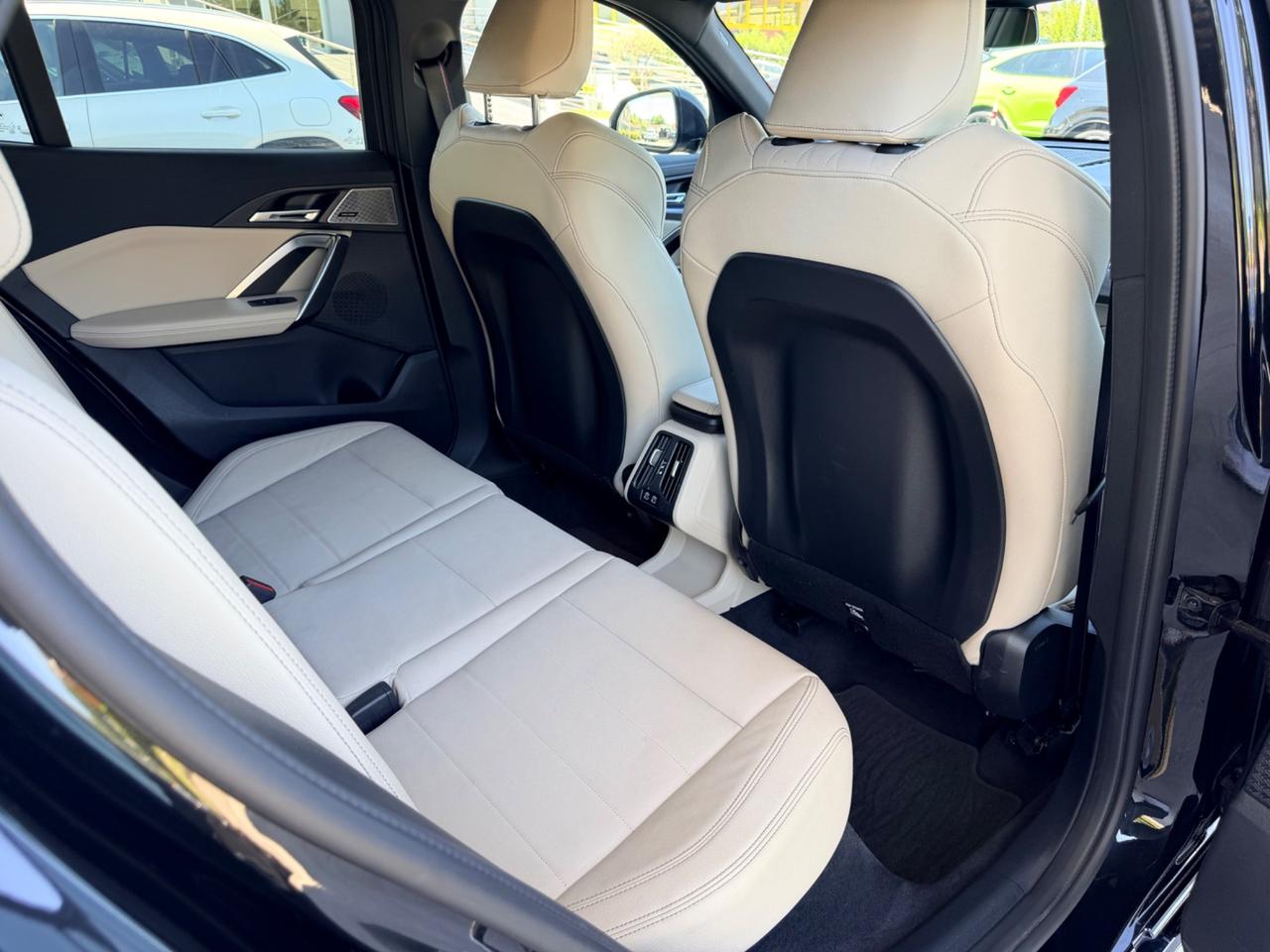 Bmw X2 xDrive 20d Msport Pro interni ghiaccio