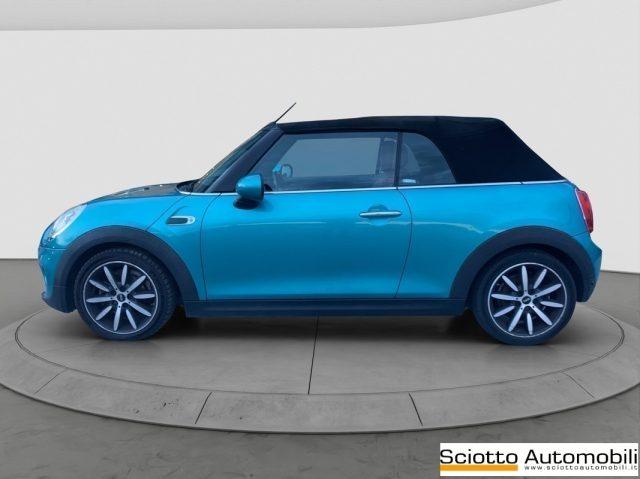 MINI Mini 1.5 Cooper D Cabrio