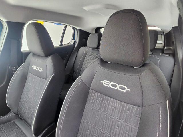 FIAT 600 Hybrid 100 CV DCT MHEV CAMBIO AUT. DA 239.00 MENS.