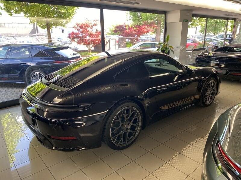 Porsche 911 Carrera (992.2)