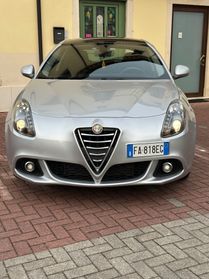 Alfa Romeo Giulietta 1.6 JTDm-2 105 CV Exclusive