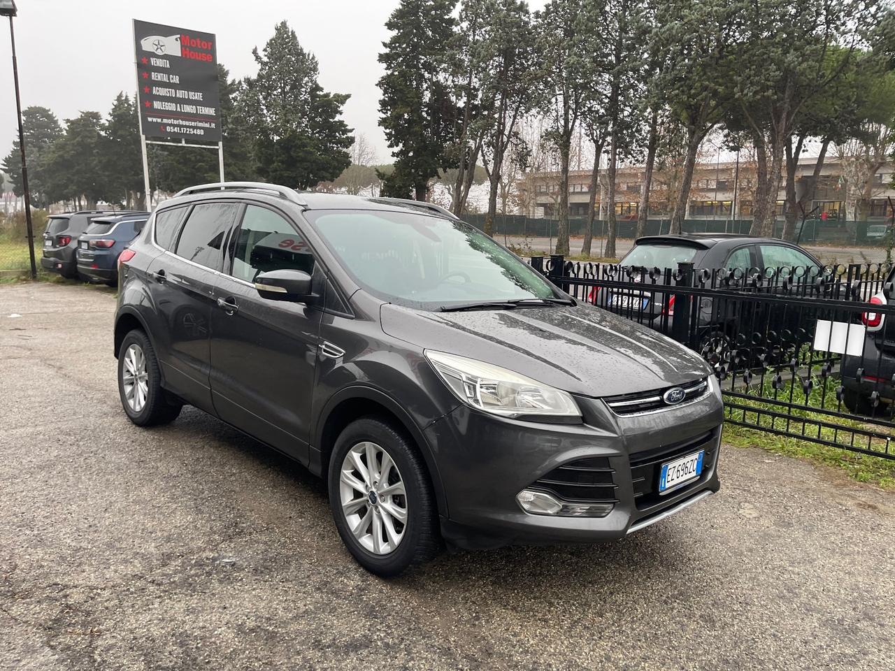 Ford Kuga 2.0 TDCI 150 CV 4WD Powershift Titanium