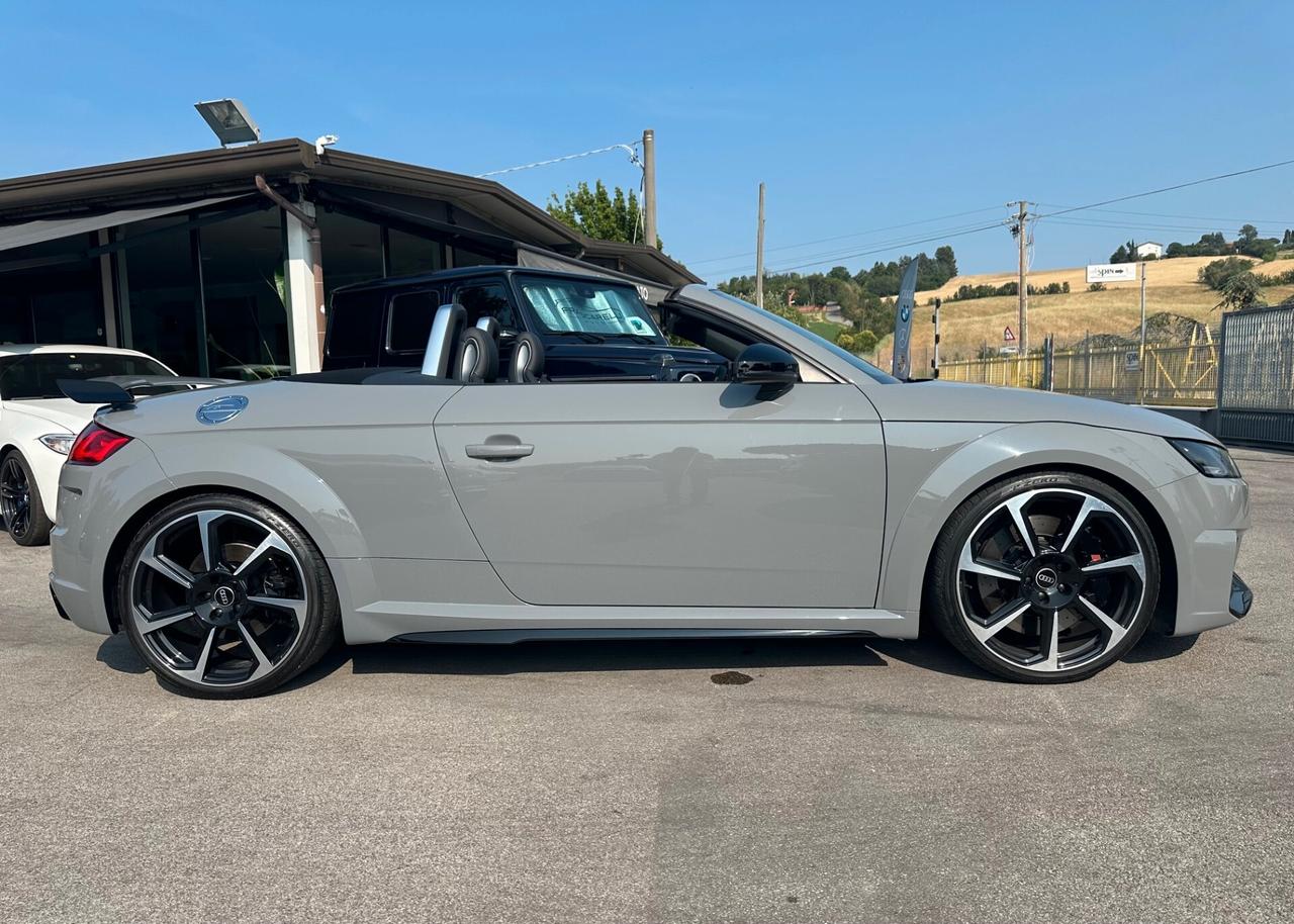 Audi TT RS Roadster 2.5 TFSI quattro S tronic/KM DOC. STUPENDA!!!!