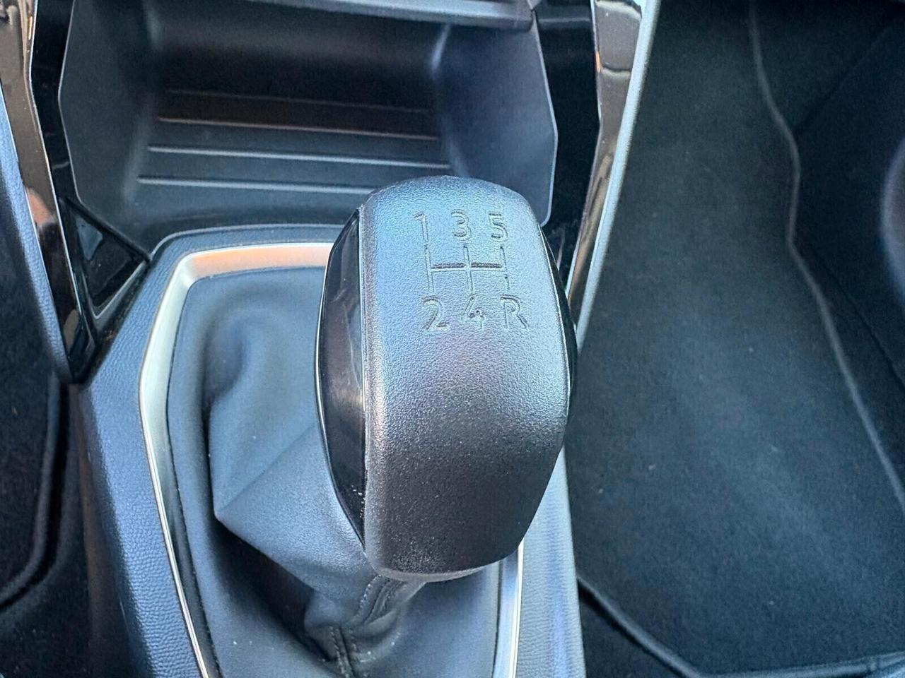 Peugeot 208 ACTIVE PureTech 75 5 porte SPOTICAR