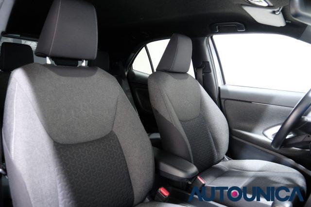 TOYOTA Yaris Cross 1.5 HYBRID 5PORTE E-CVT AWD-I 4x4 TREND FULL LED