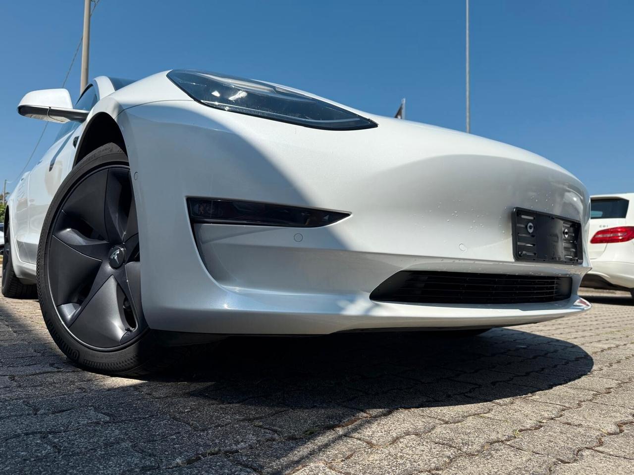 Tesla Model 3 Model 3 Long Range Dual Motor AWD