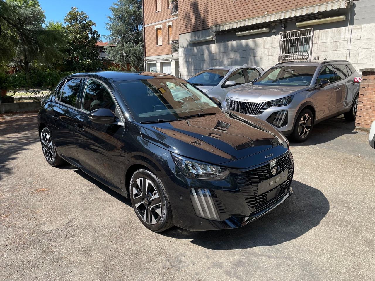 Peugeot 208 PureTech 100 Stop&Start 5 porte Allure