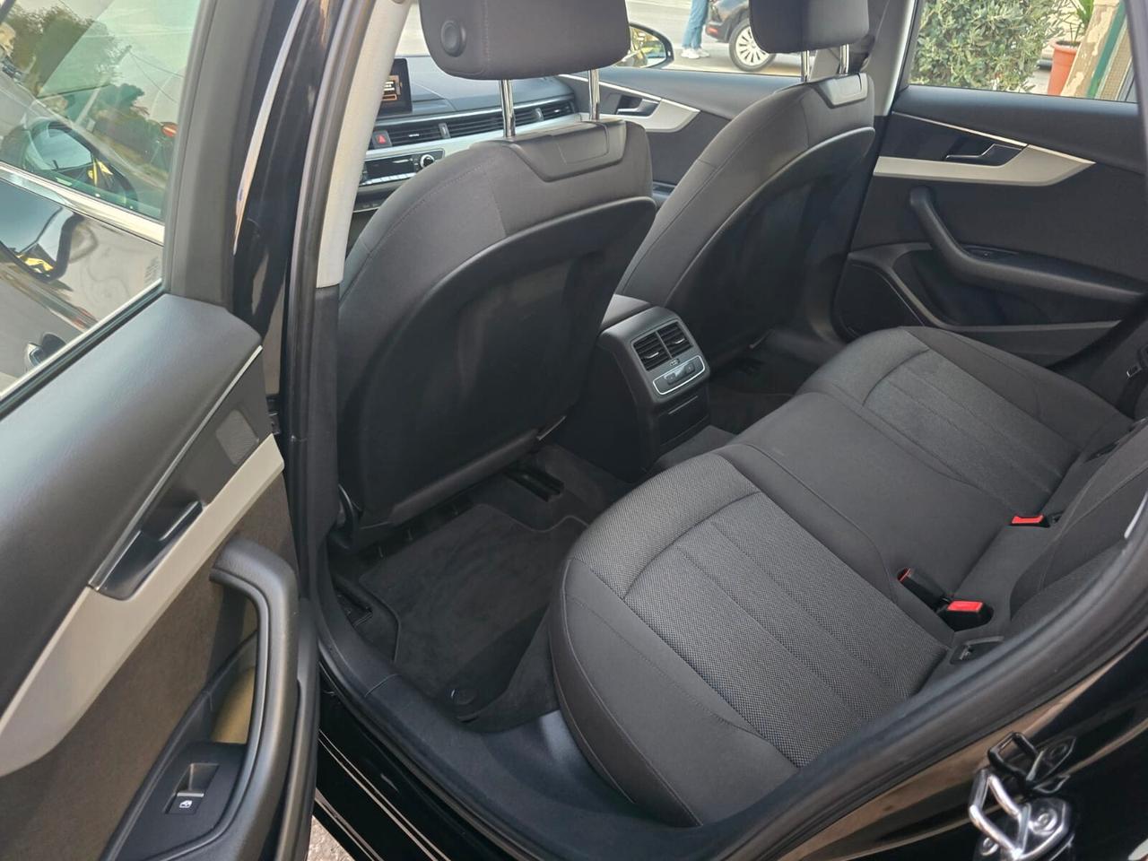 Audi A4 Avant 2.0 TDI 150 CV ultra Business