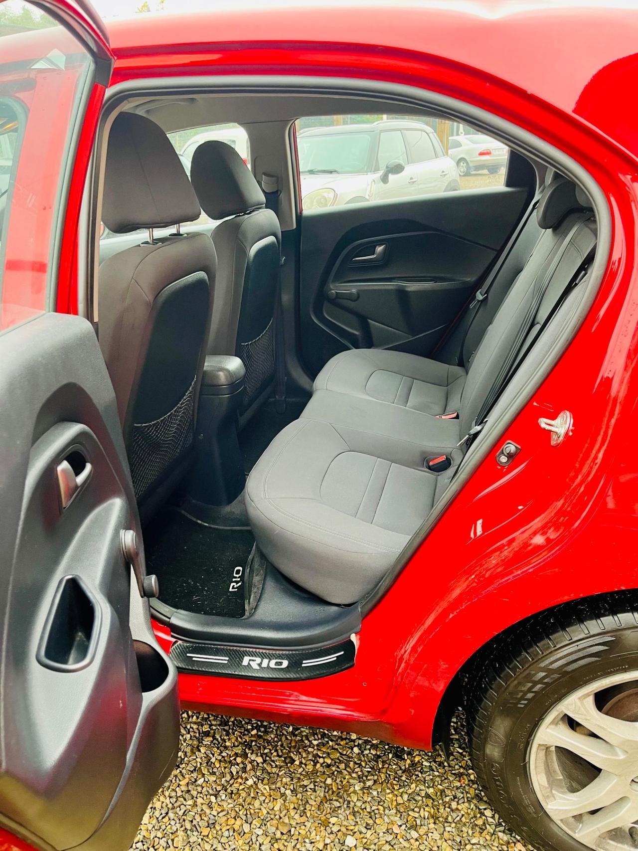 Kia Rio 1.1 CRDi 5p. Cool