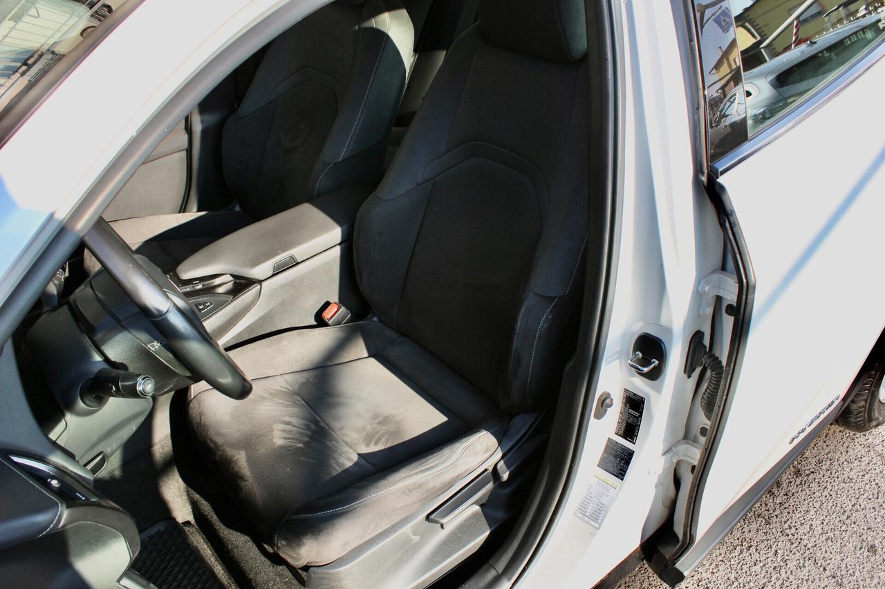 Lexus UX 250 H FULL HYBRID BUSINESS NAVY RETROCAMERA