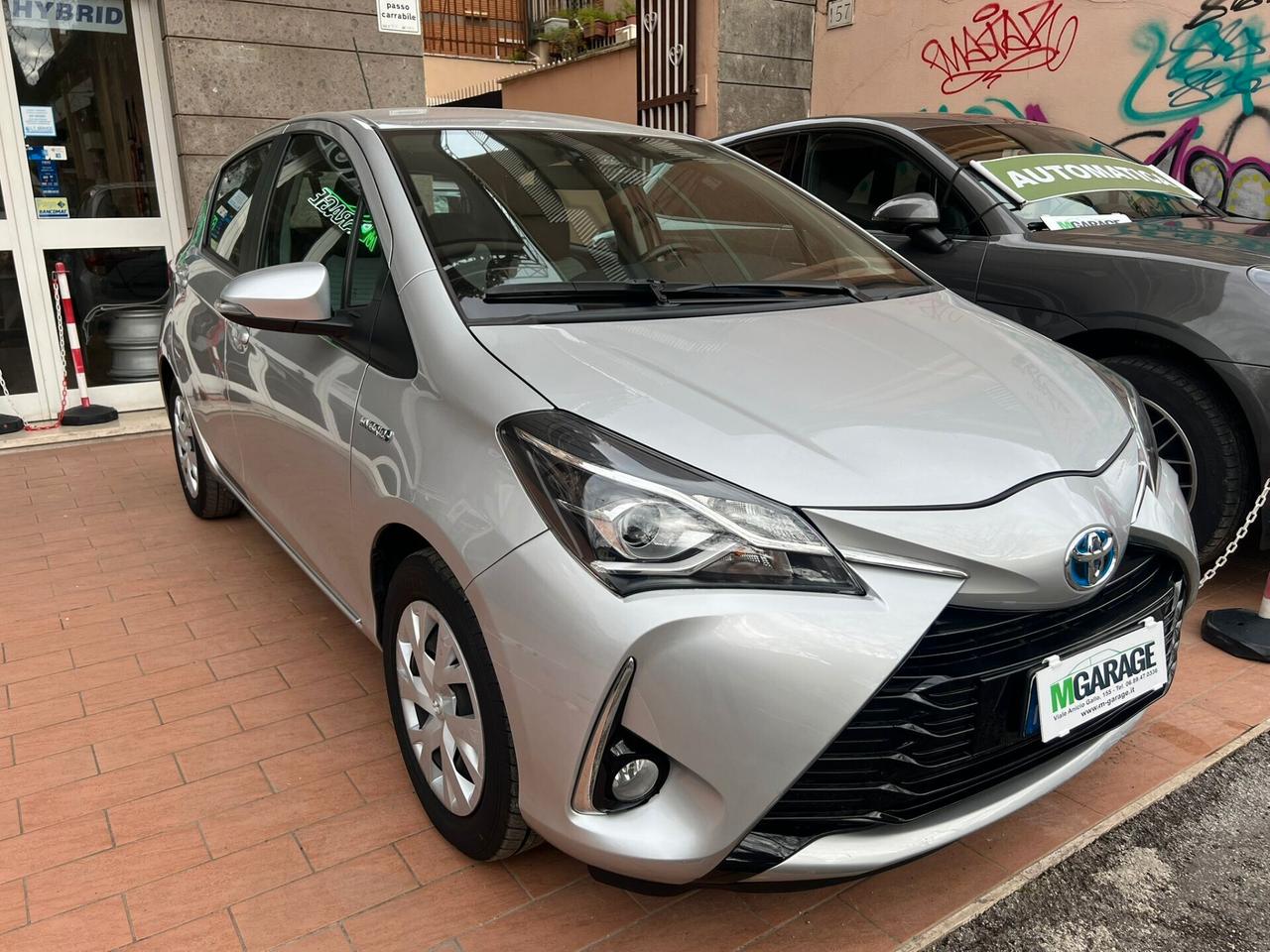 Toyota Yaris 1.5 Hybrid 5 porte Business