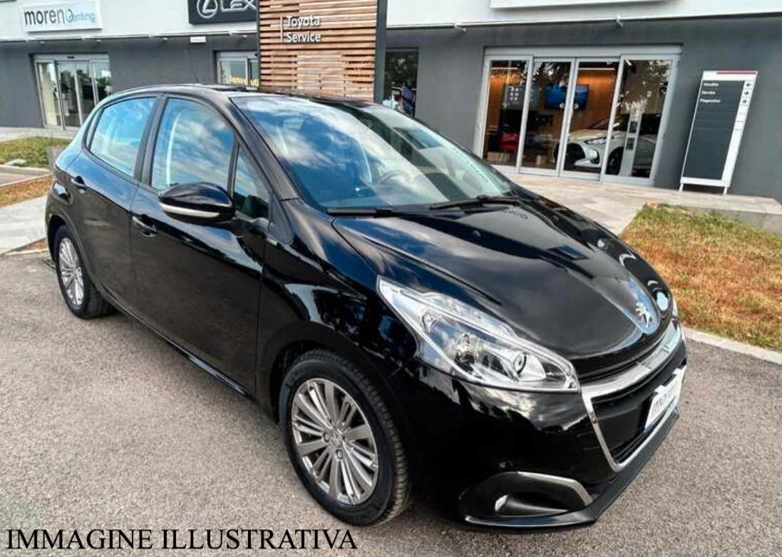 Peugeot 208 PureTech 82 5 porte Allure