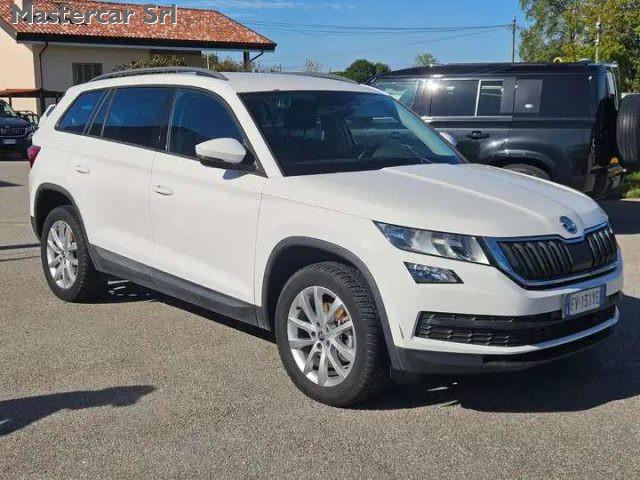 SKODA Kodiaq Kodiaq 2.0 tdi Ambition 4x4 7 posti - FV131YE