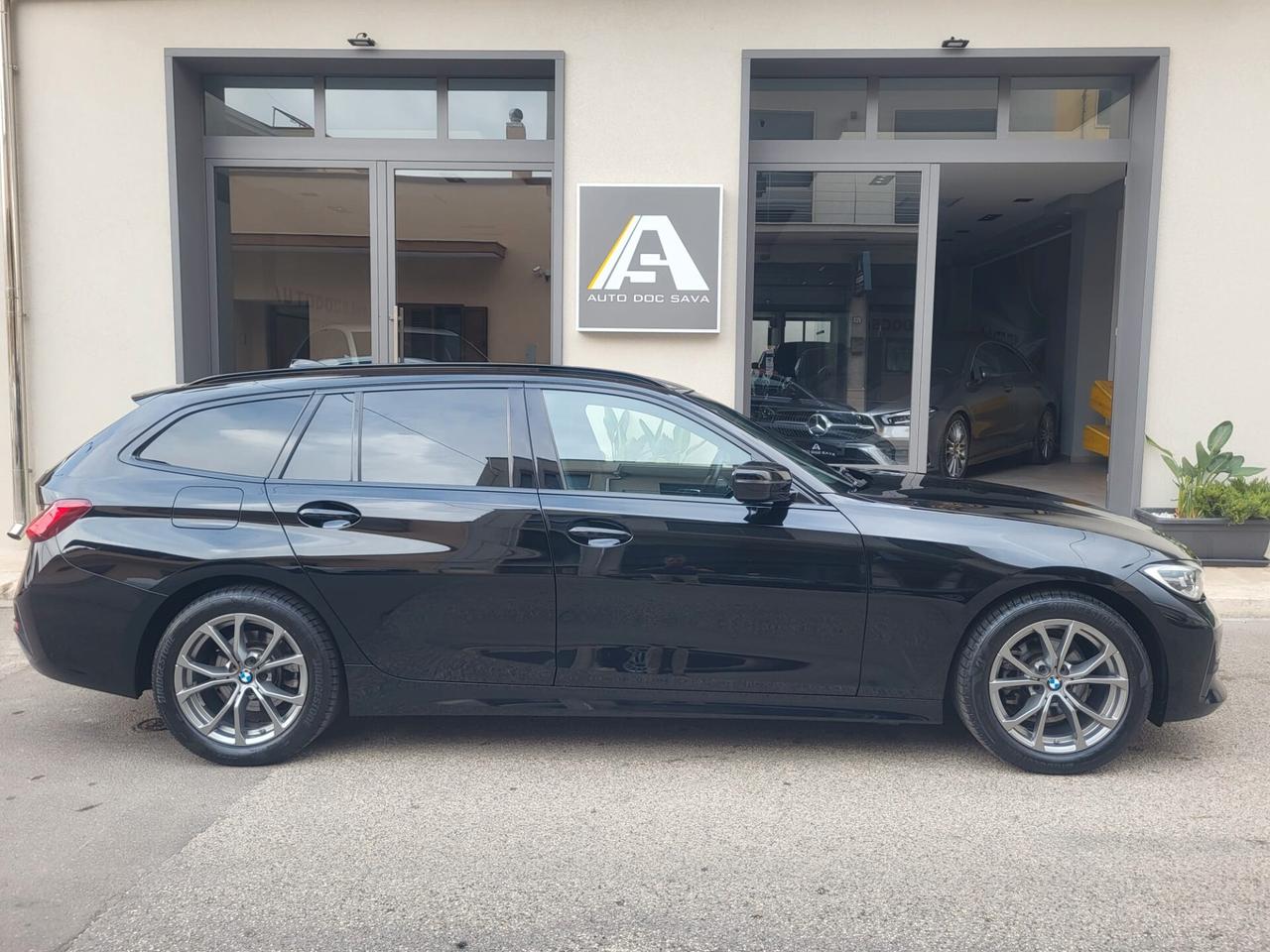 Bmw 318d 48V Touring Sport Line Led Pelle Pacchetto Luci...