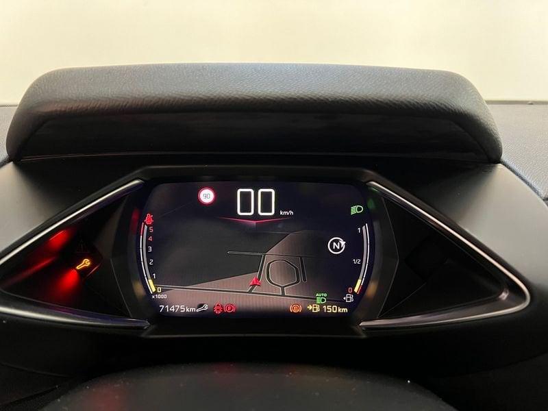 DS DS 3 Crossback DS 3 Crossback BlueHDi 100 Performance Line