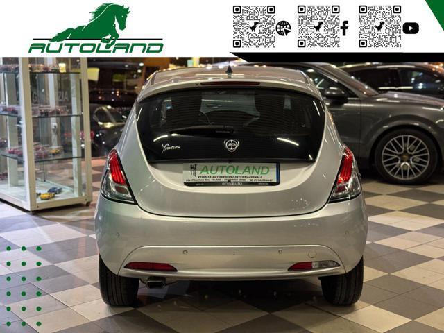 LANCIA Ypsilon 1.2 69 CV 5 porte Gold*neopatent*