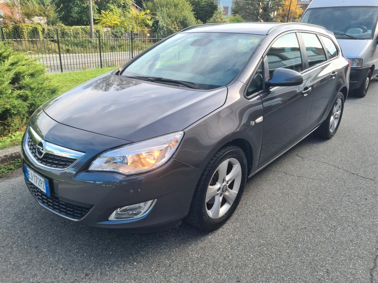 Opel Astra 1.7 CDTI 110CV Sports Tourer Cosmo