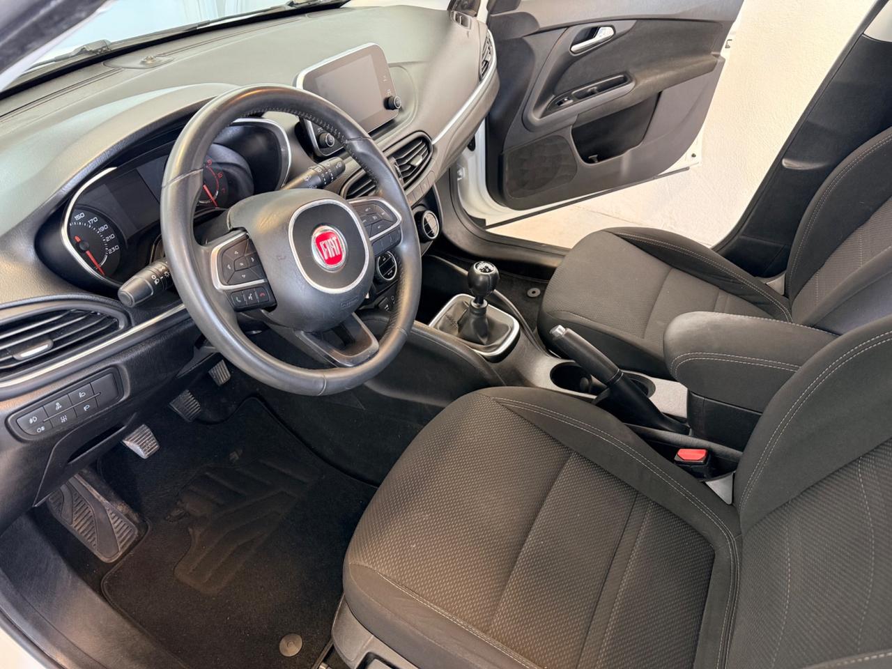 Fiat Tipo 1.6 Mjt 120 cv 5 porte berlina Lounge