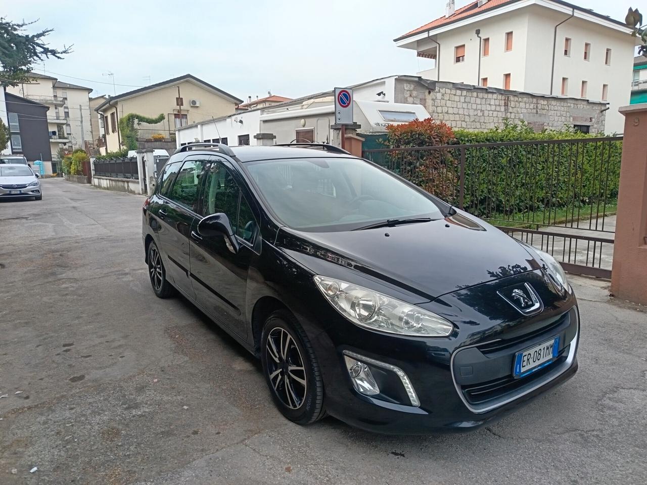 Peugeot 308 1.6 8V HDi 93CV 5p. 2013 ok neo patente