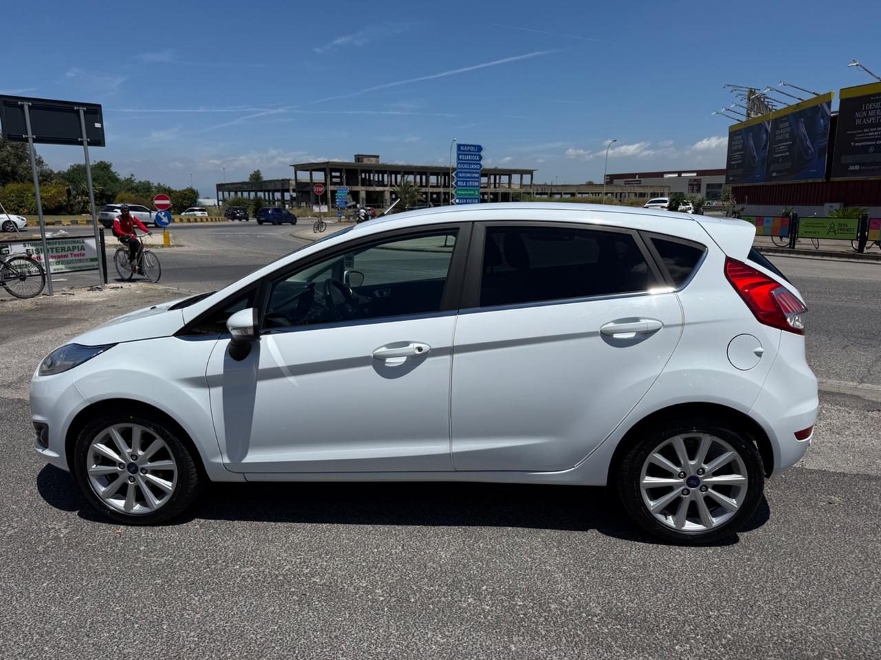 Ford Fiesta 1.4 GPL Titanium