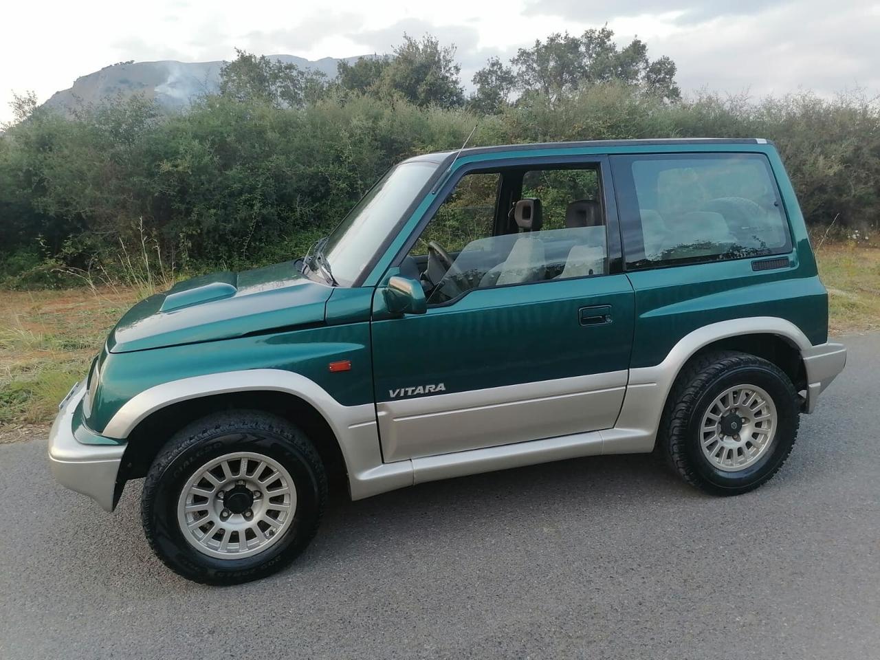 Suzuki Vitara 1.9 T.D. – 4x4 – 1998