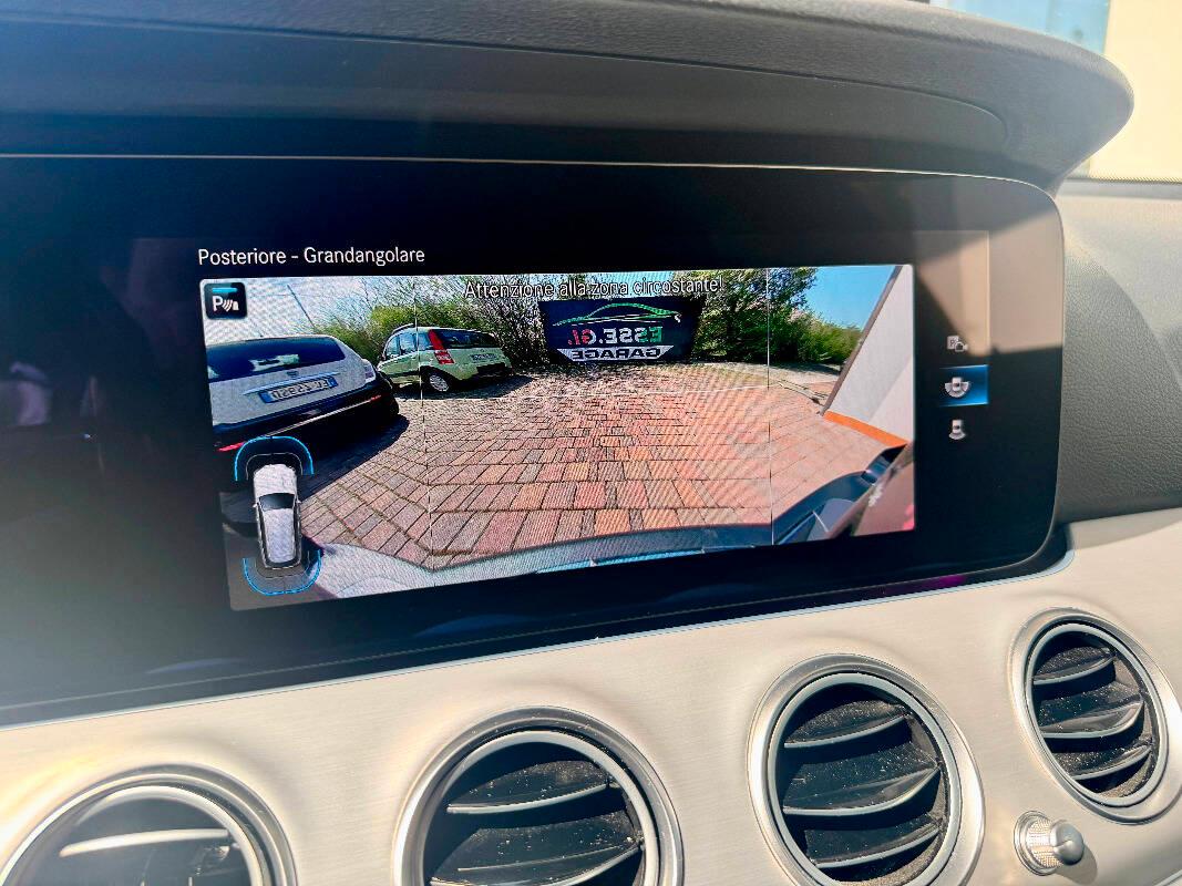 Mercedes Classe E 220 d mhev Business Sport 4matic auto