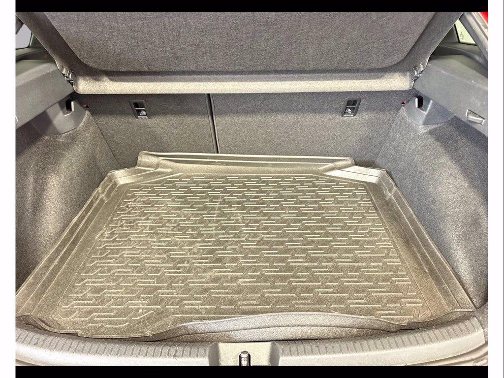 VOLKSWAGEN Taigo 1.0 tsi r-line 110cv del 2023