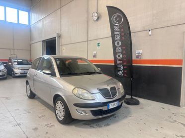 Lancia Ypsilon 1.2 16V Argento