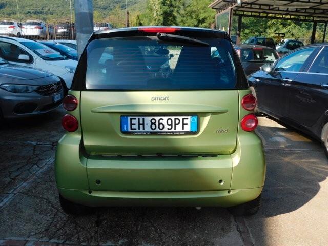 Smart ForTwo 52 kW MHD coupé White Tailor Made