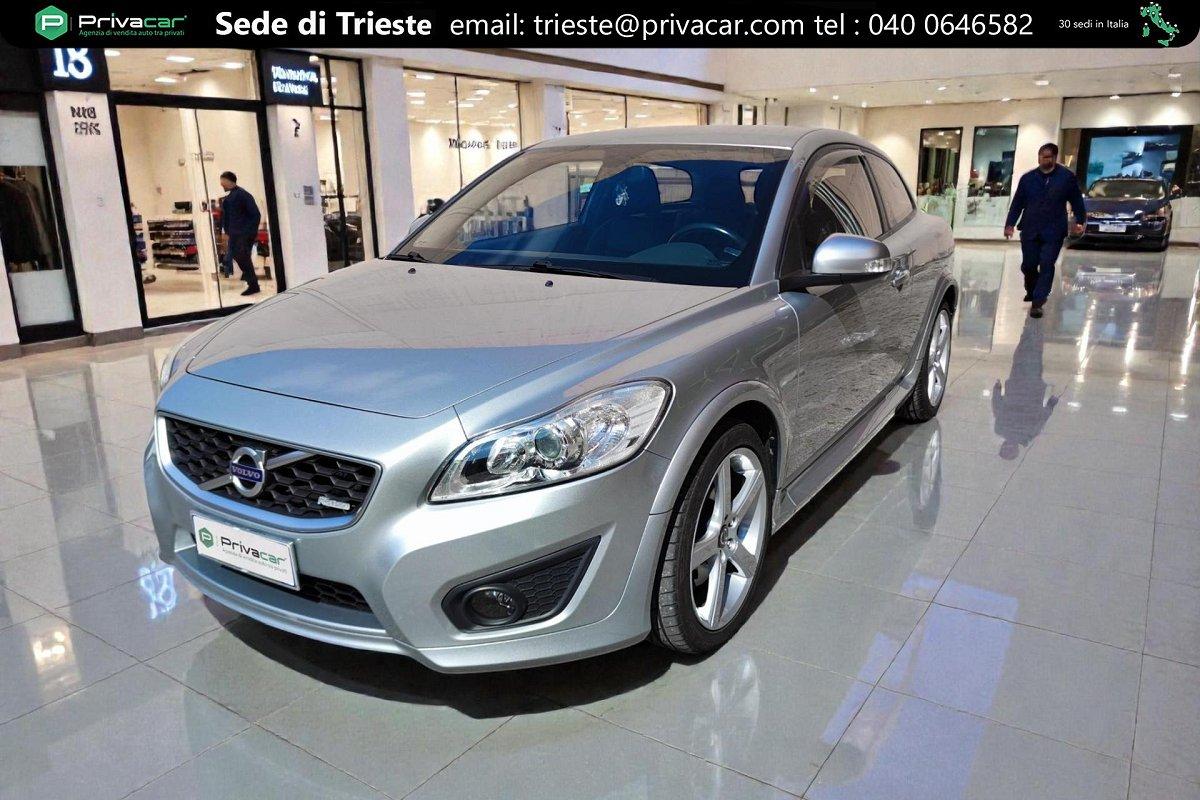 VOLVO C30 D3 R-design
